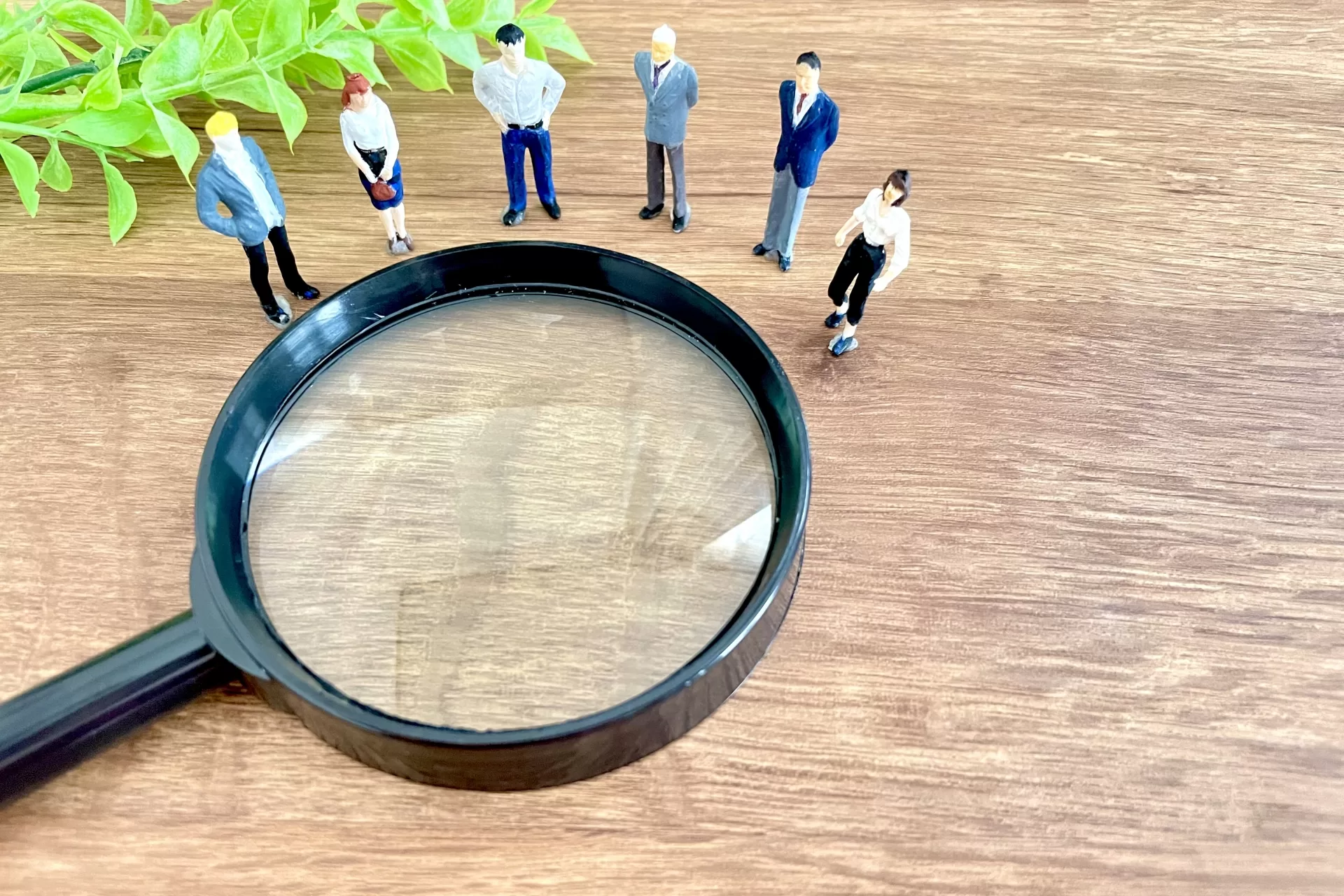 探偵のリアルな口コミどこで探す？ サクラの見抜き方と優良レビューの探し方